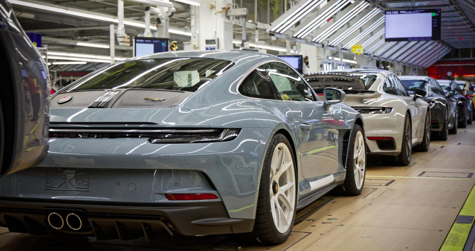 Профитот на Porsche се намали од 4 милијарди евра на само 40 милиони евра