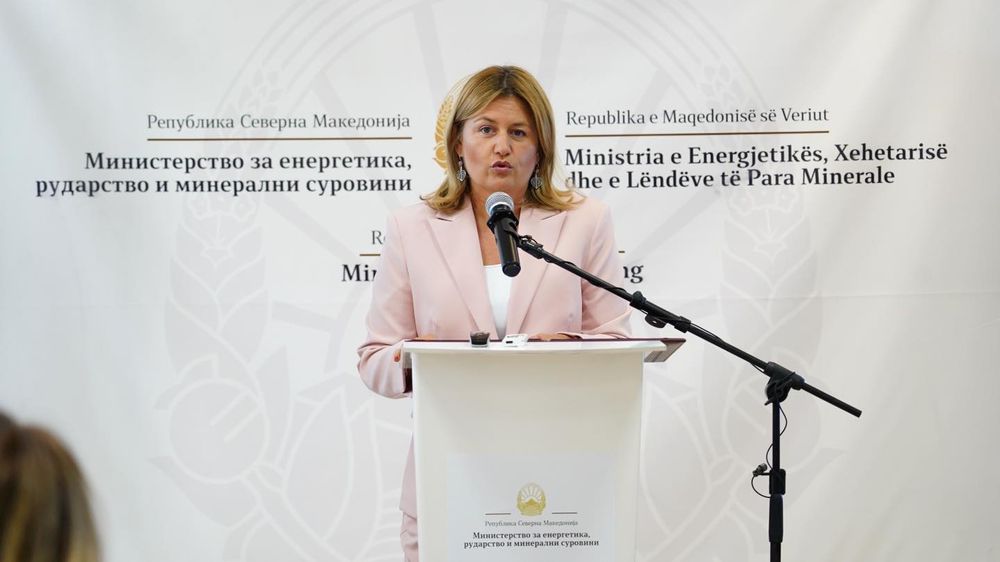 Божиновска ќе се сретне со американскиот секретар за енергетика - Во фокусот се инвестиции во регионали енергетски коридори