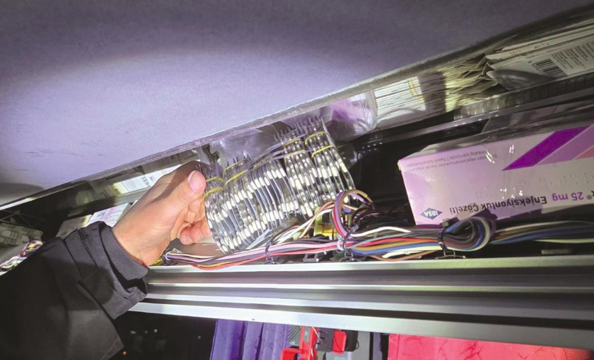 Спречен шверц на лекови во автобус на косовска туристичка агенција