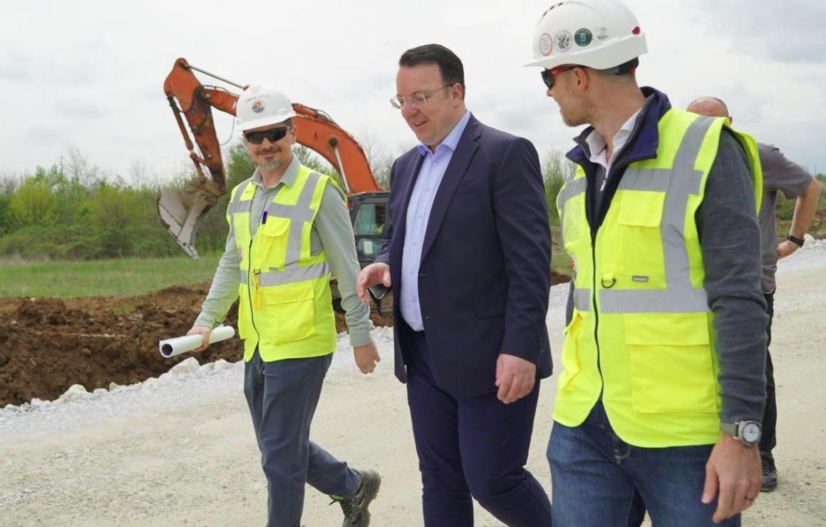 Николоски: Следната пролет ќе се вози по првите километри од автопатот Прилеп-Битола